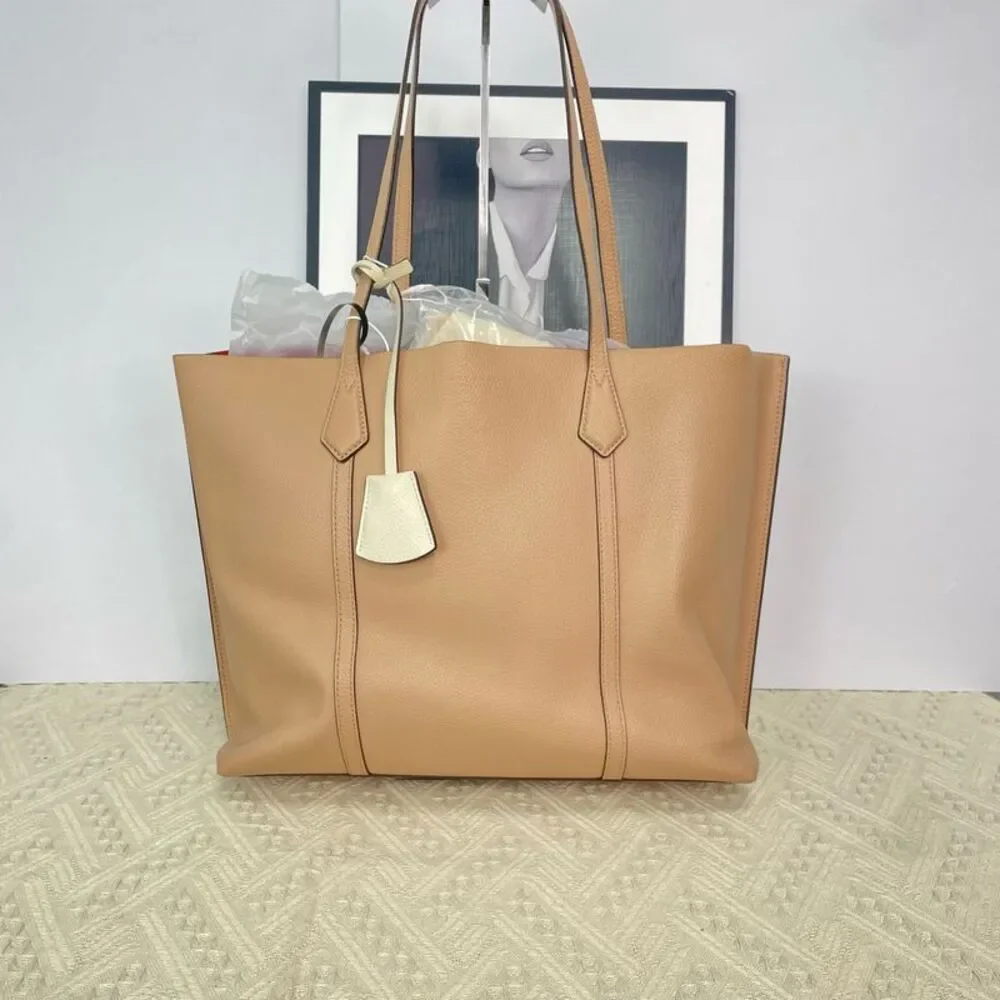 Tory Burch Women Pre-Loved Bag Very Good Condition